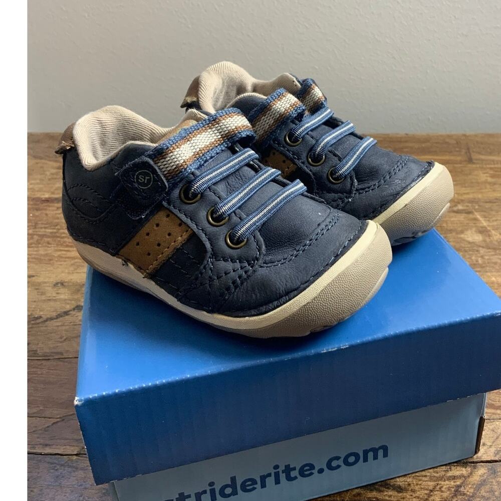 Stride rite navy walkers size 3.5 NIB‎